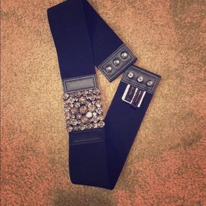 Small BCBG Maxazria Elastic Belt